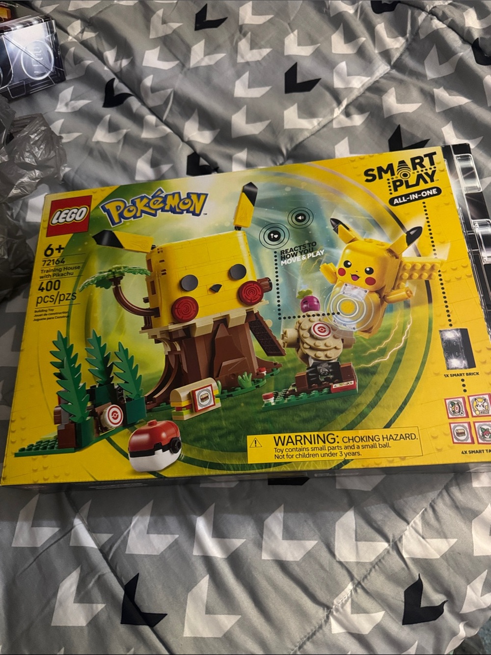 Lego Pokémon Pikachu Trainer Tree Playset - Yellow, Brown, Green, Red, Black